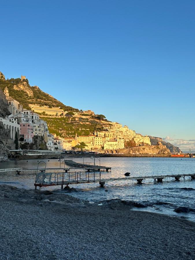 Hotel Rada Azzurra Amalfi Esterno foto