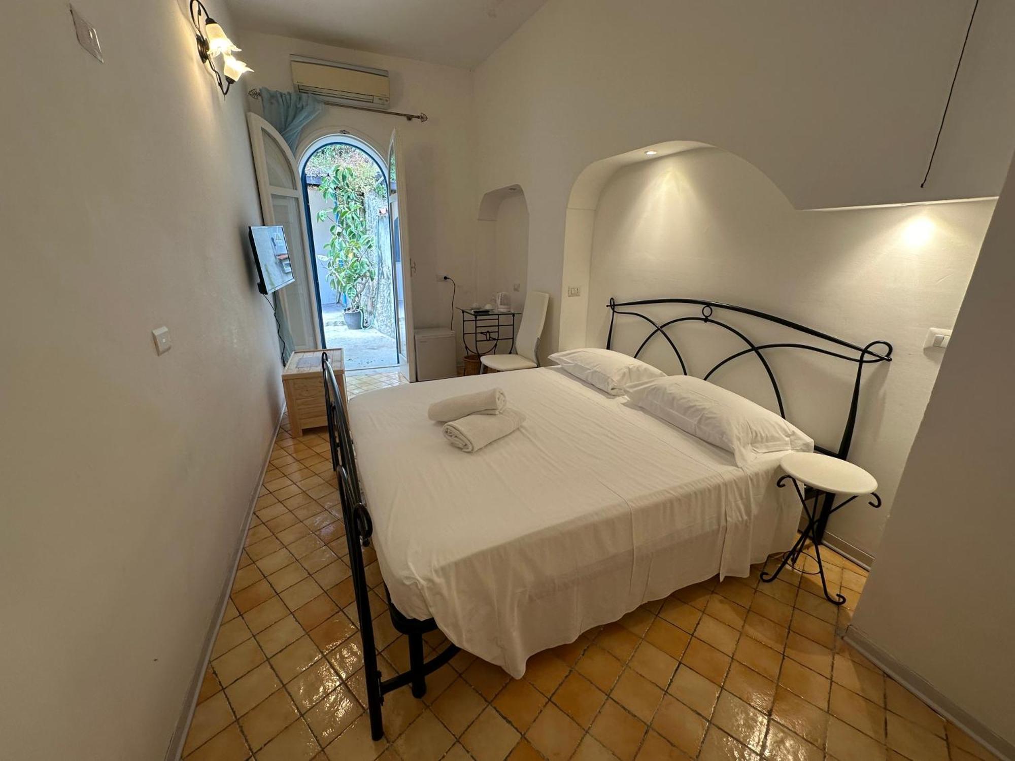 Hotel Rada Azzurra Amalfi Esterno foto